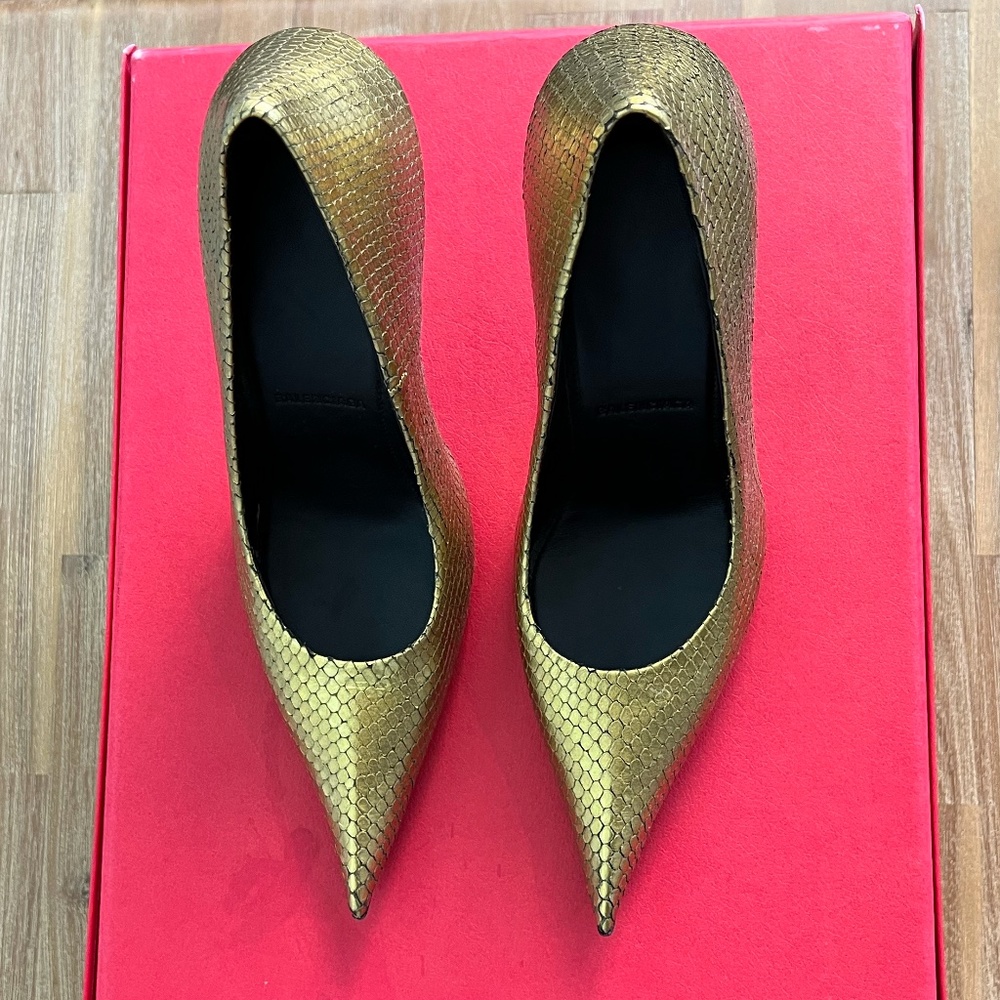 Balenciaga Womens Essex Gold Pump Heels Python Effect Leather